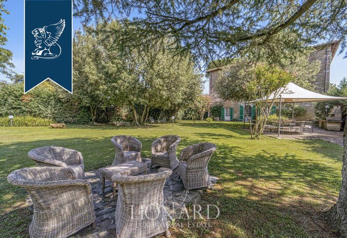 Image No.9-9 Bed Villa for sale