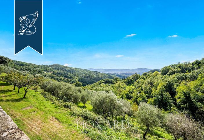 Image No.15-10 Bed Villa for sale