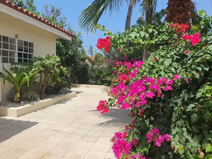 Image No.25-5 Bed Villa for sale