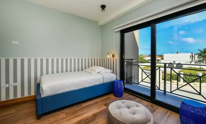 Image No.6-3 Bed Townhouse for sale