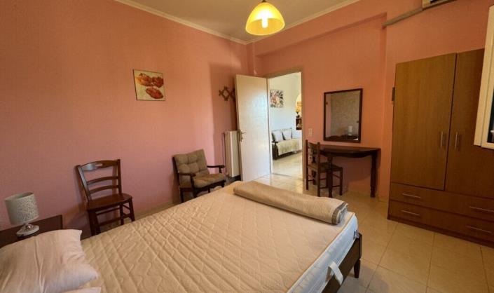 Image No.2-2 Bed House for sale