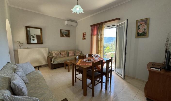 Image No.4-2 Bed House for sale