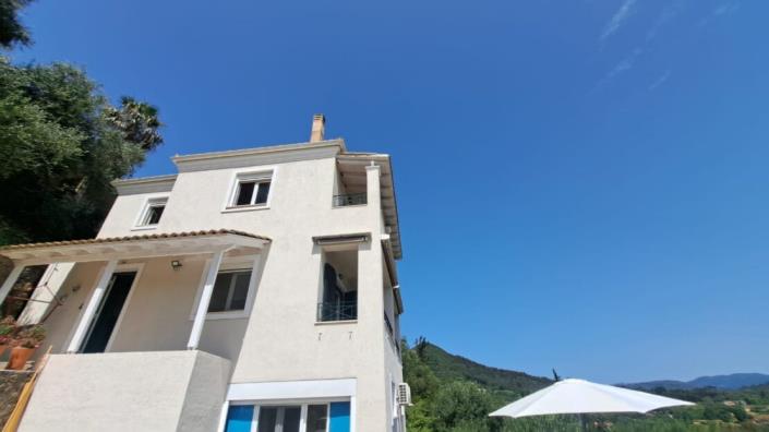 Image No.4-4 Bed House for sale