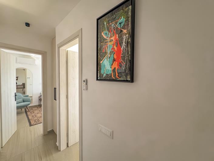 Image No.31-2 Bed Apartment for sale