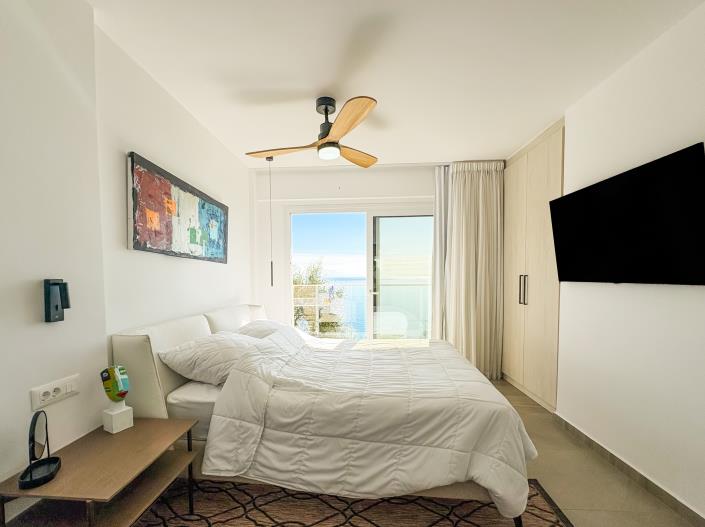 Image No.37-2 Bed Apartment for sale