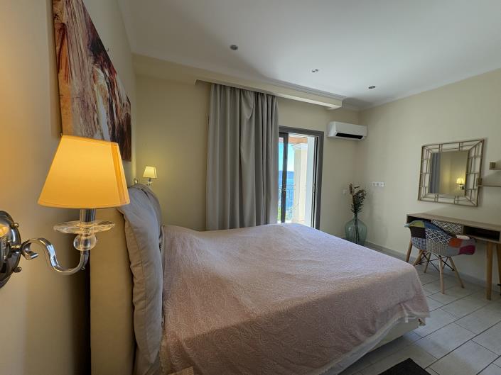 Image No.18-3 Bed Villa for sale