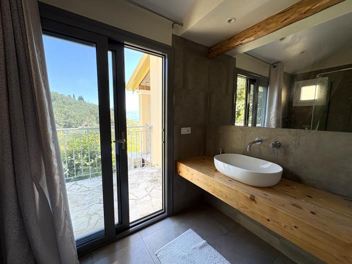 Image No.27-3 Bed Villa for sale