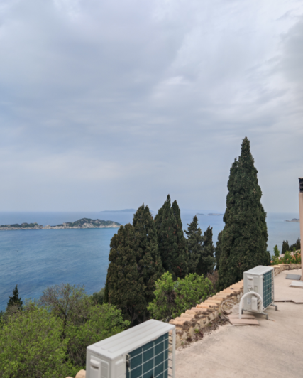 Image No.1-2 Bed House for sale