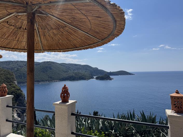 Image No.7-2 Bed House for sale