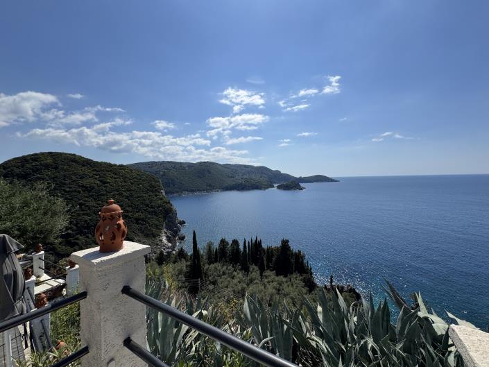 Image No.6-2 Bed House for sale