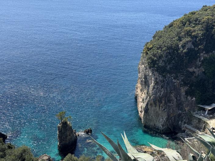 Image No.5-2 Bed House for sale