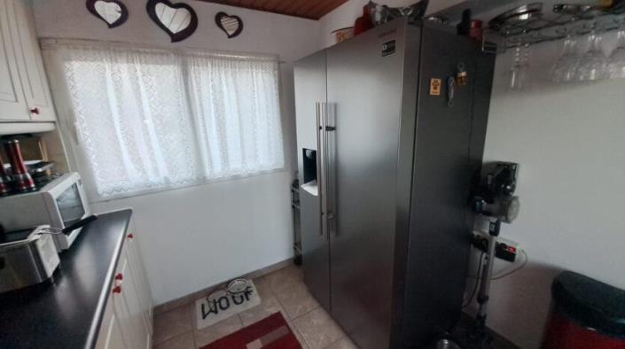 Image No.9-2 Bed House for sale