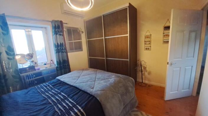 Image No.15-2 Bed House for sale