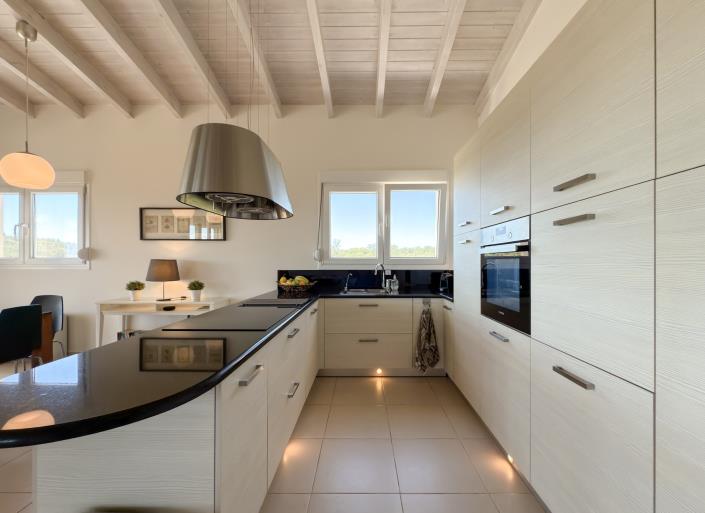 Image No.29-4 Bed Villa for sale