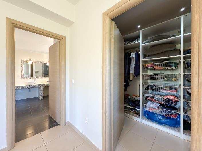 Image No.52-4 Bed Villa for sale