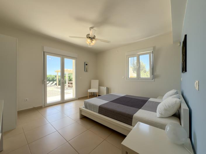 Image No.56-4 Bed Villa for sale