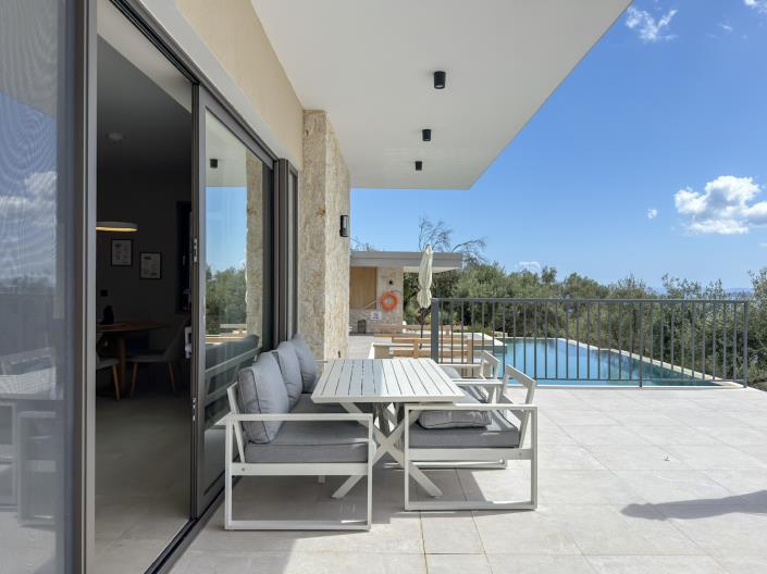 Image No.18-4 Bed Villa for sale