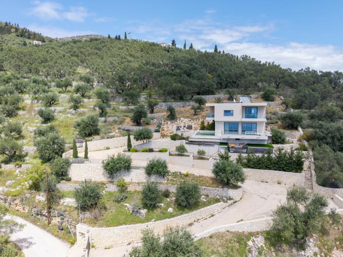 Image No.6-4 Bed Villa for sale