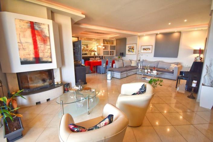 Image No.36-5 Bed House for sale