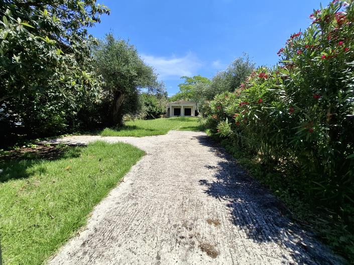 Image No.6-2 Bed House for sale