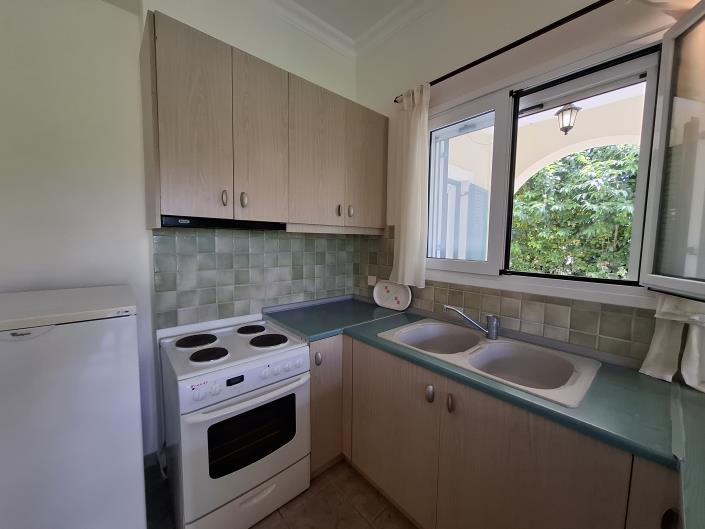 Image No.25-2 Bed House for sale