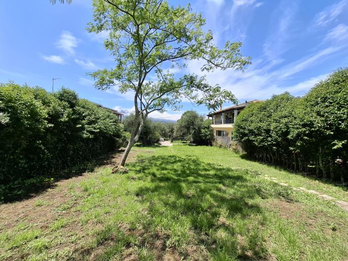 Image No.12-2 Bed House for sale