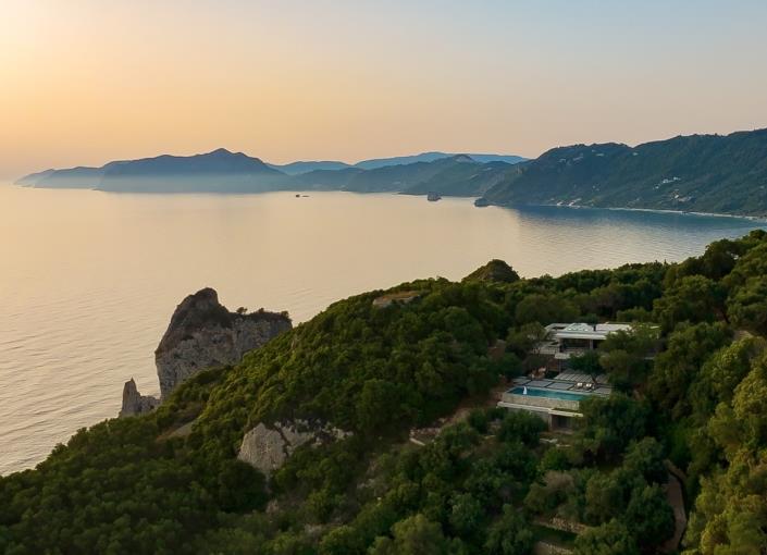 Image No.5-5 Bed Villa for sale