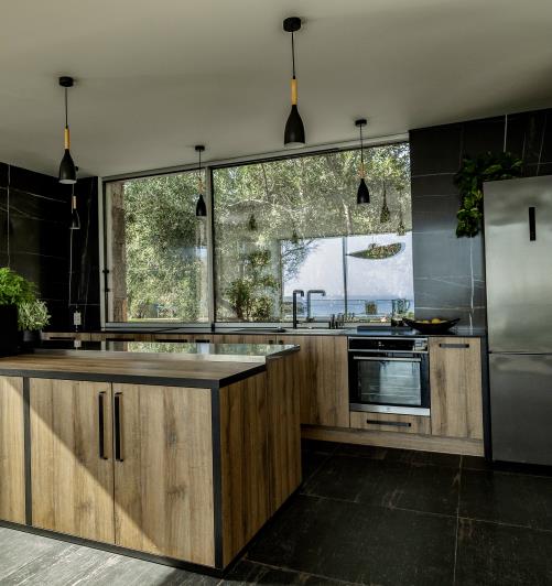 Image No.10-5 Bed Villa for sale