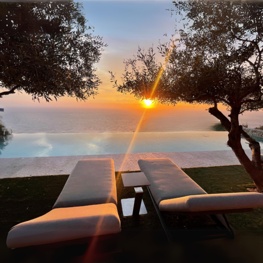 Image No.2-4 Bed Villa for sale