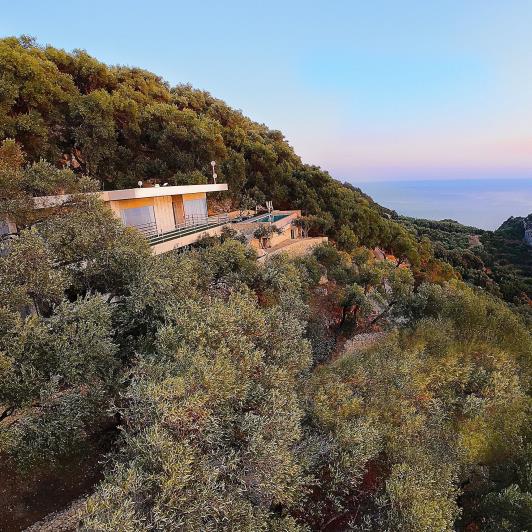 Image No.8-4 Bed Villa for sale