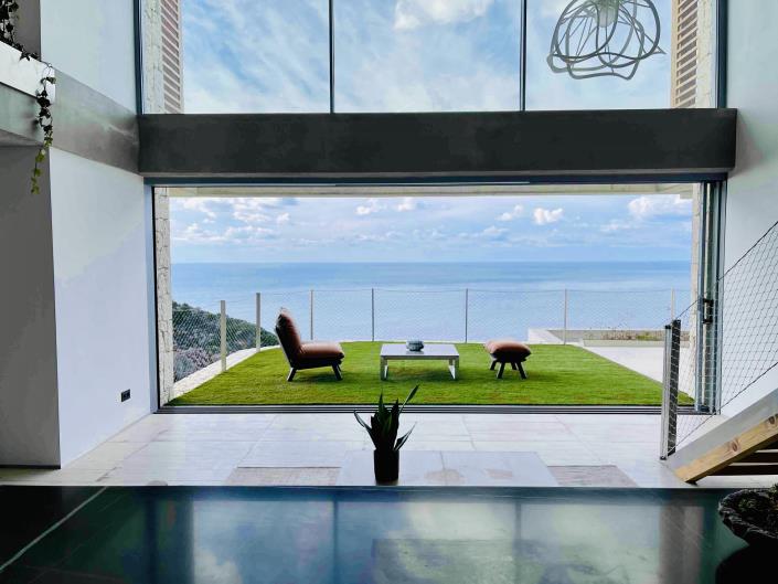 Image No.9-2 Bed Villa for sale