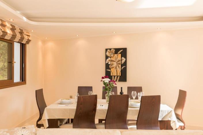 Image No.18-4 Bed Villa for sale