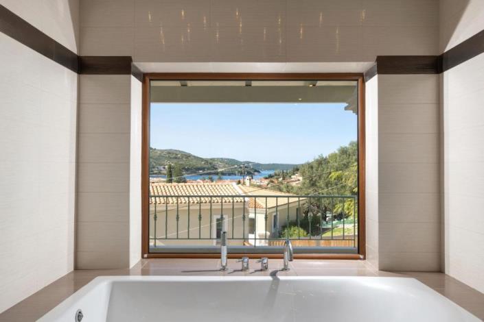 Image No.37-4 Bed Villa for sale