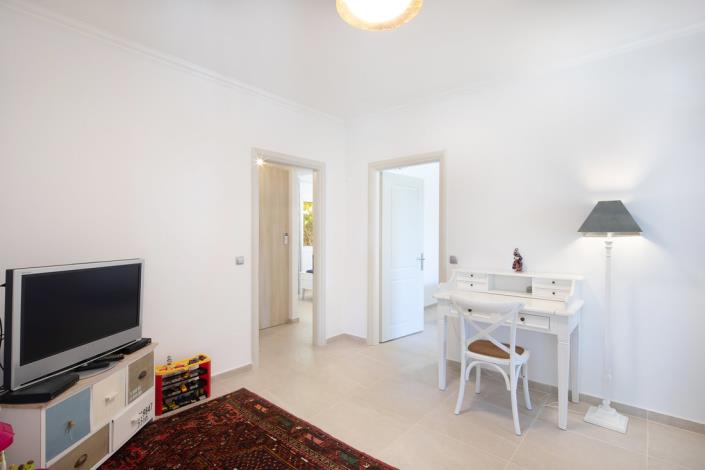 Image No.26-4 Bed Villa for sale