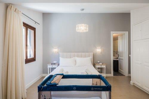 Image No.56-4 Bed Villa for sale