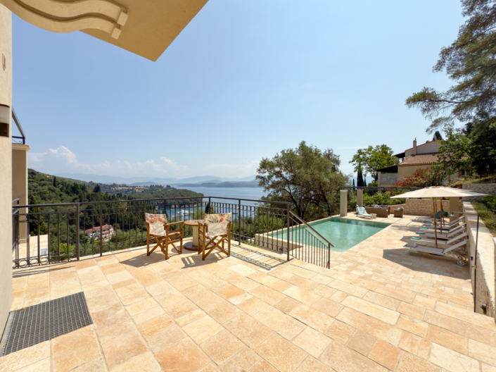 Image No.8-5 Bed Villa for sale