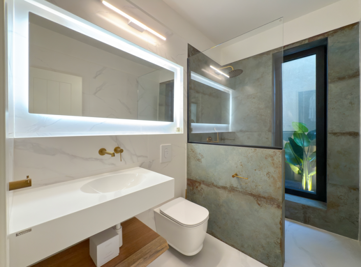 Image No.21-5 Bed Villa for sale