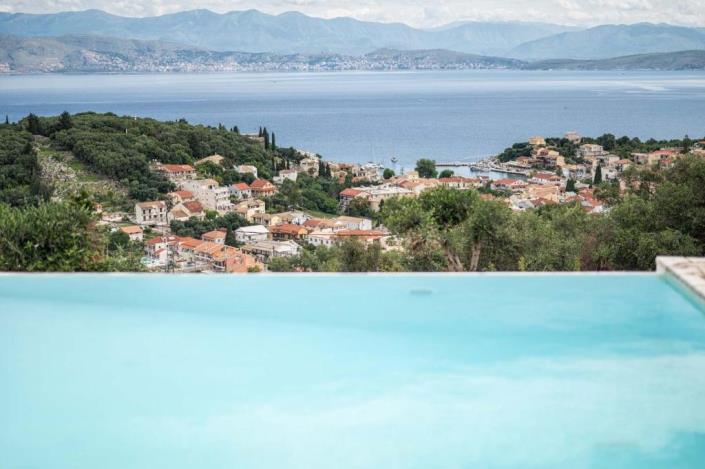 Image No.12-4 Bed Villa for sale