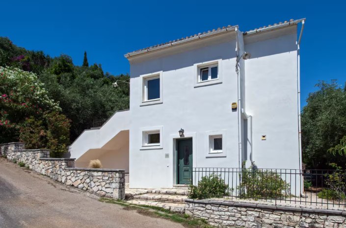 Image No.18-3 Bed Villa for sale