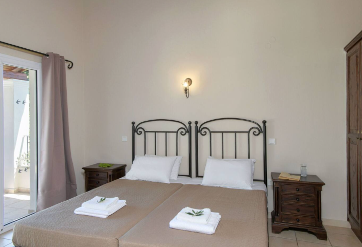 Image No.30-3 Bed Villa for sale