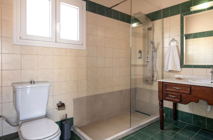 Image No.34-3 Bed Villa for sale