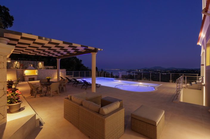 Image No.8-5 Bed Villa for sale