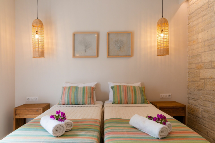 Image No.29-2 Bed Villa for sale