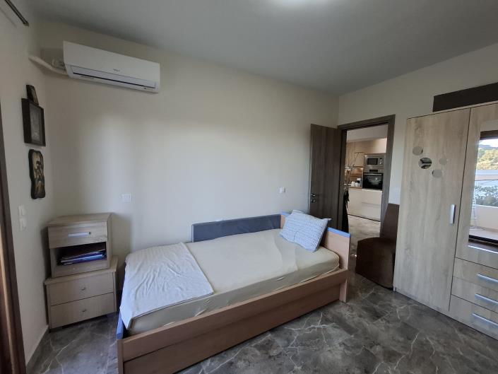 Image No.23-7 Bed House for sale