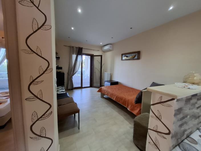 Image No.32-7 Bed House for sale