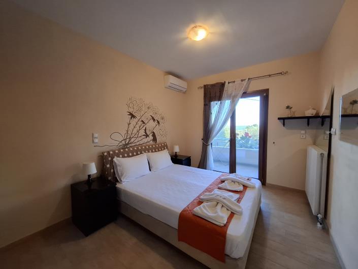 Image No.34-7 Bed House for sale