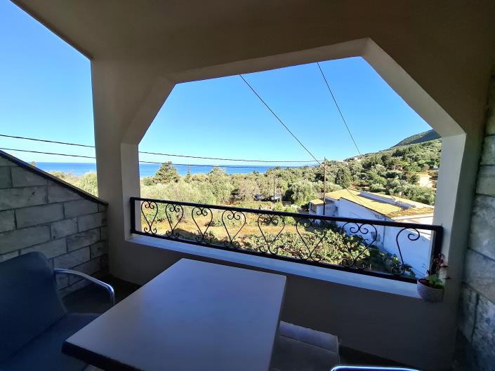 Image No.11-7 Bed House for sale