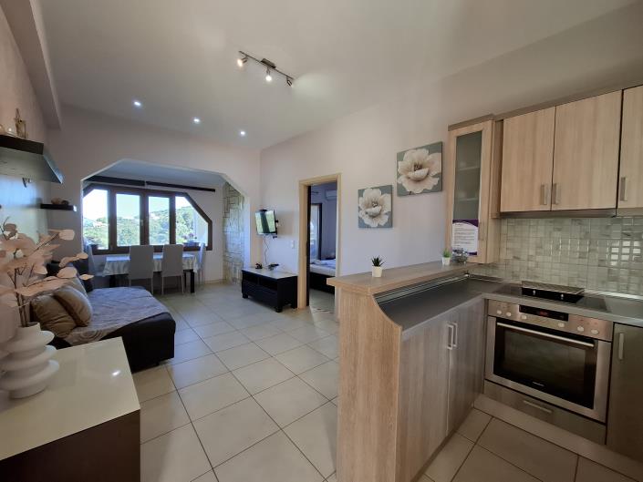 Image No.47-7 Bed House for sale