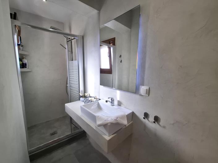 Image No.55-7 Bed House for sale