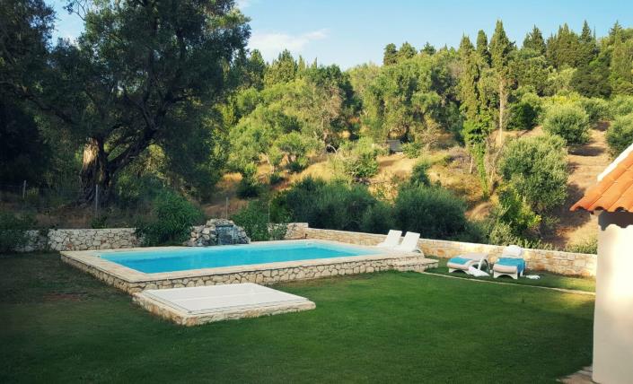 Image No.1-3 Bed Villa for sale